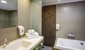 Marmari Palace Double Room Typ 2 Badezimmer