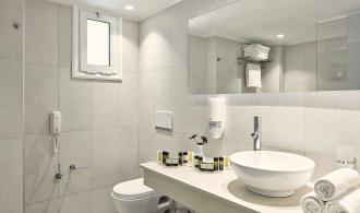 Marmari Palace Family Suite Sea View Superior Badezimmer