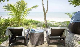 Khao Lak Pool Villa Superior Ocean Front Terrasse