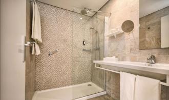 Andalusien Doppelzimmer Superior Badezimmer