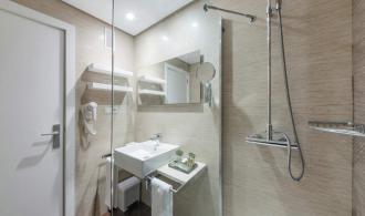 Andalusien Junior Suite Badezimmer