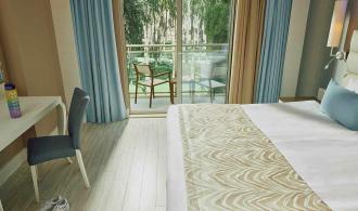 Masmavi Double Room Main Building Schlafzimmer