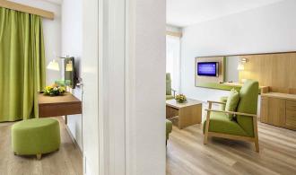 Apulia Family Room Classic Flur