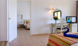 Djerba Familienzimmer mit Verbindungstür Haupthaus Meerblick Schlafen