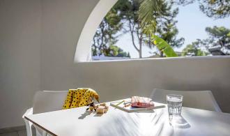 TML Cala Pada Single with Child Double Room Balkon