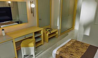 Belek Double Room Economy Schreibtisch