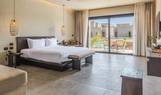 Naga Bay Swim-up Doppelzimmer Schlafzimmer