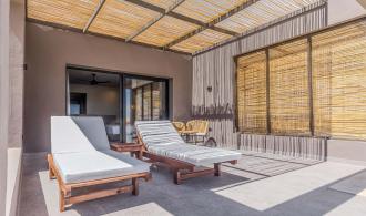 Naga Bay Swim-up-Juniorsuite mit Meerblick Terrasse