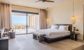 Naga Bay Doppelzimmer mit Meerblick Schlafzimmer