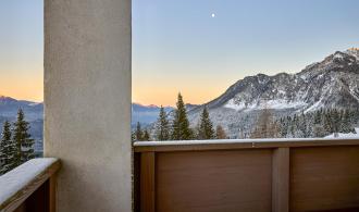 Familien-/Dreibettzimmer Turm Schlanitzen Alm Ausblick