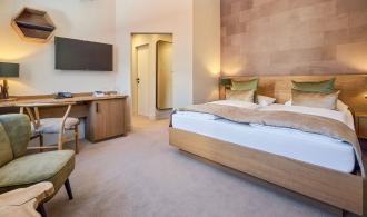 Bestpreiszimmer Schlanitzen Alm Schlafzimmer