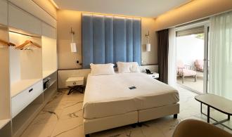 Rocca Nettuno Doppelzimmer Whirlpool Schlafen