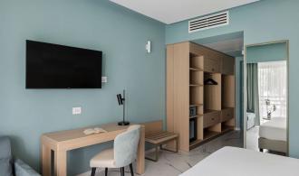 Rocca Nettuno Familienzimmer mit Verbindungstür